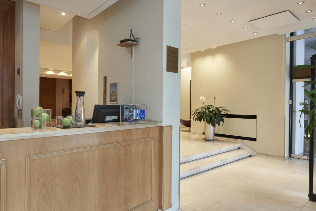 โฮเต็ล บรัสเซลส์ Hotel ภายนอก รูปภาพ