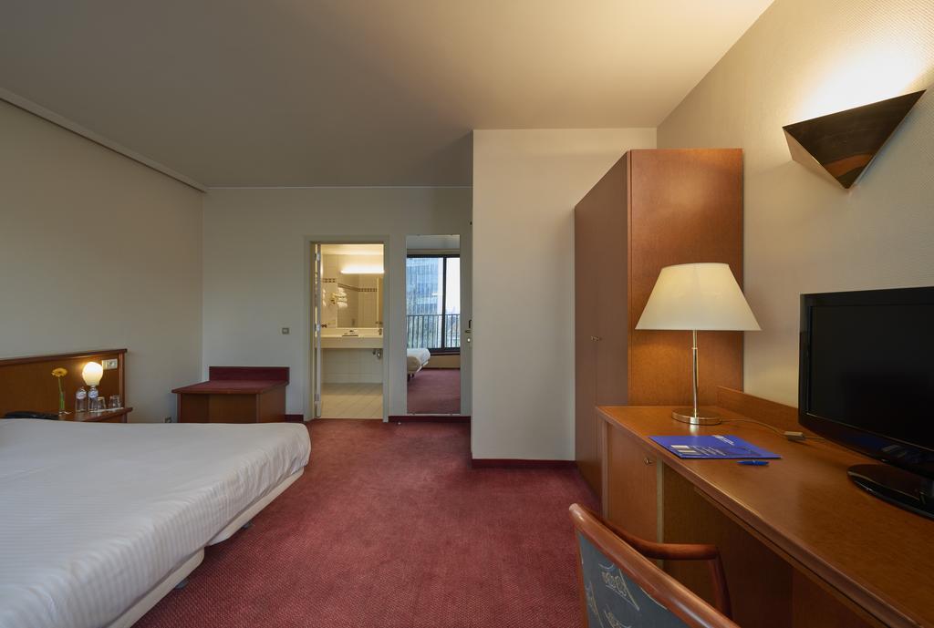 โฮเต็ล บรัสเซลส์ Hotel ภายนอก รูปภาพ