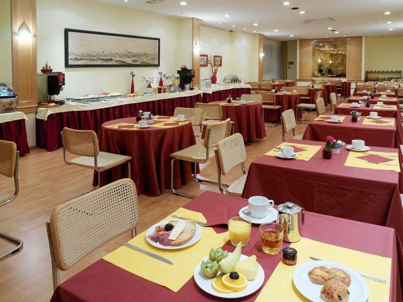 โฮเต็ล บรัสเซลส์ Hotel ภายนอก รูปภาพ